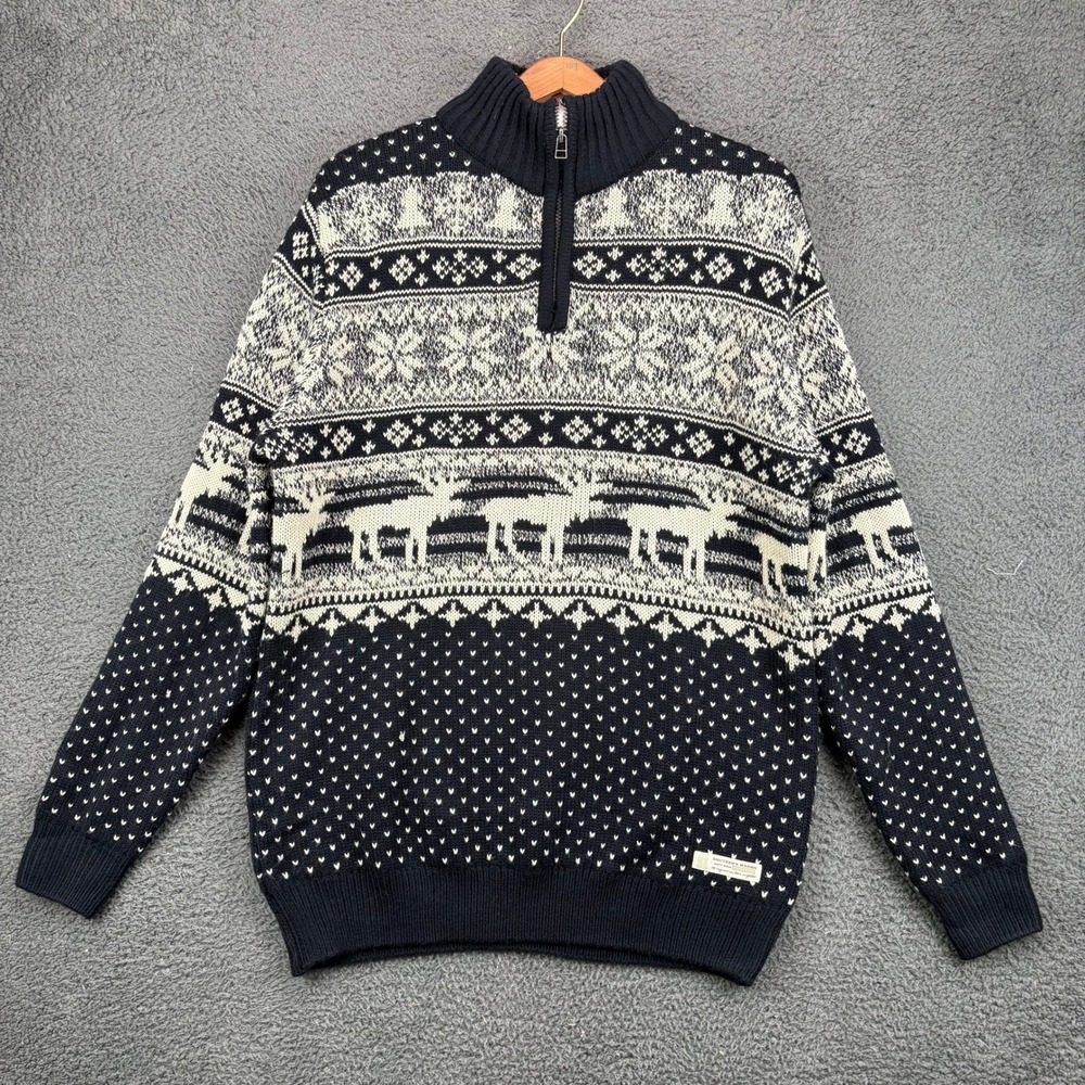Southern Marsh Mens Medium Navy Fair Isle Reindeer Sherpa Lined 1/4 Zip Sweater